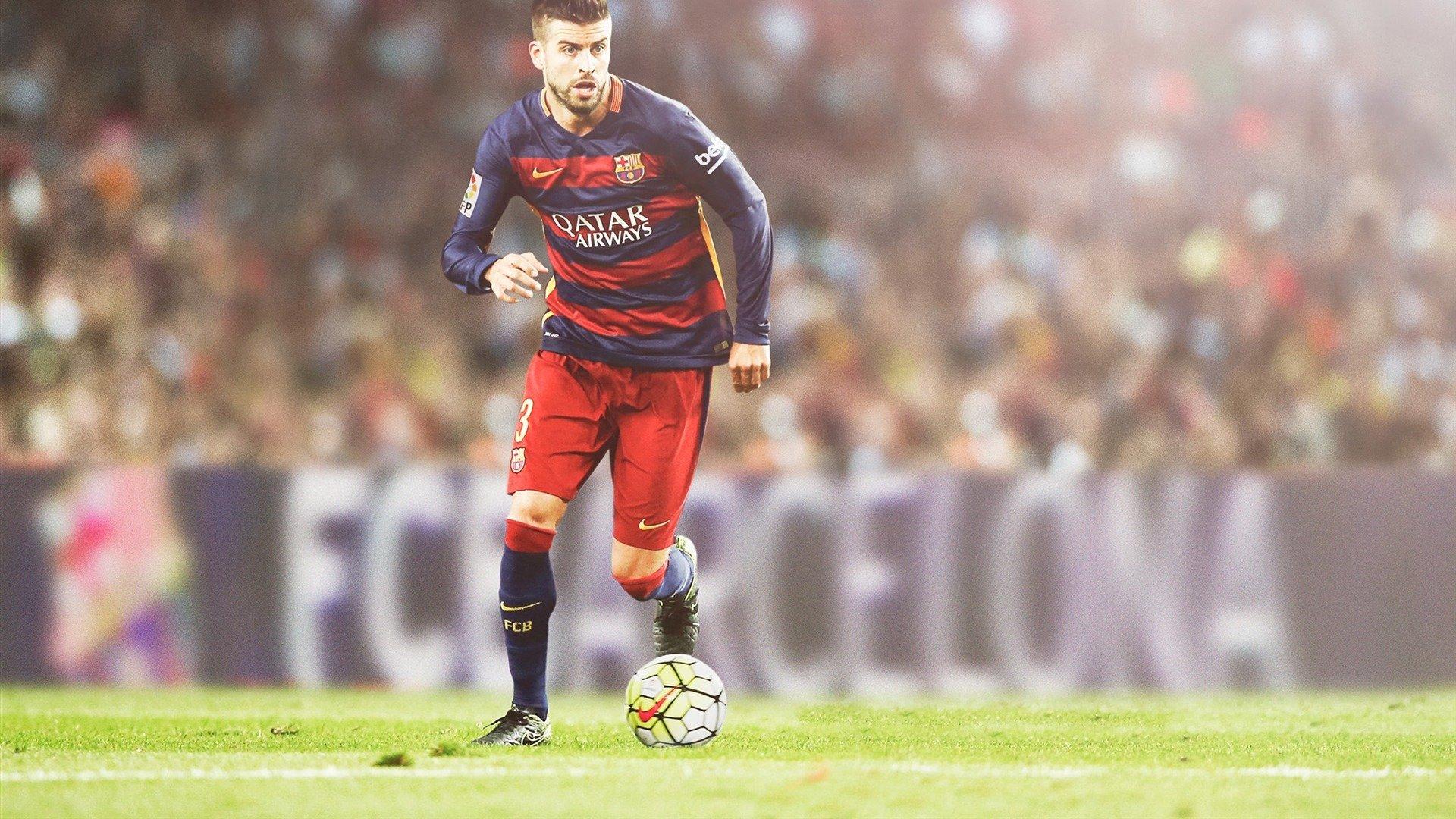 德利赫特回忆滕哈格信任,18岁队长经历塑造领袖气质,盛赞C罗为年轻球员楷模