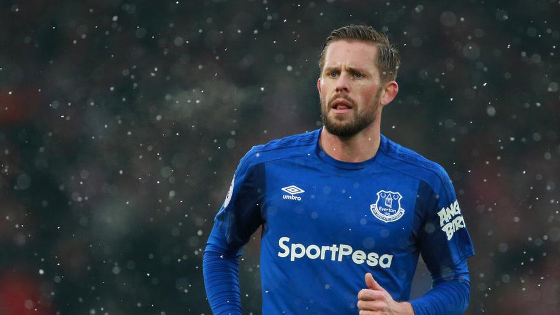 MVP乔治王者归来！快艇生涯前两战44分钟轰70分，率队狂飙创历史