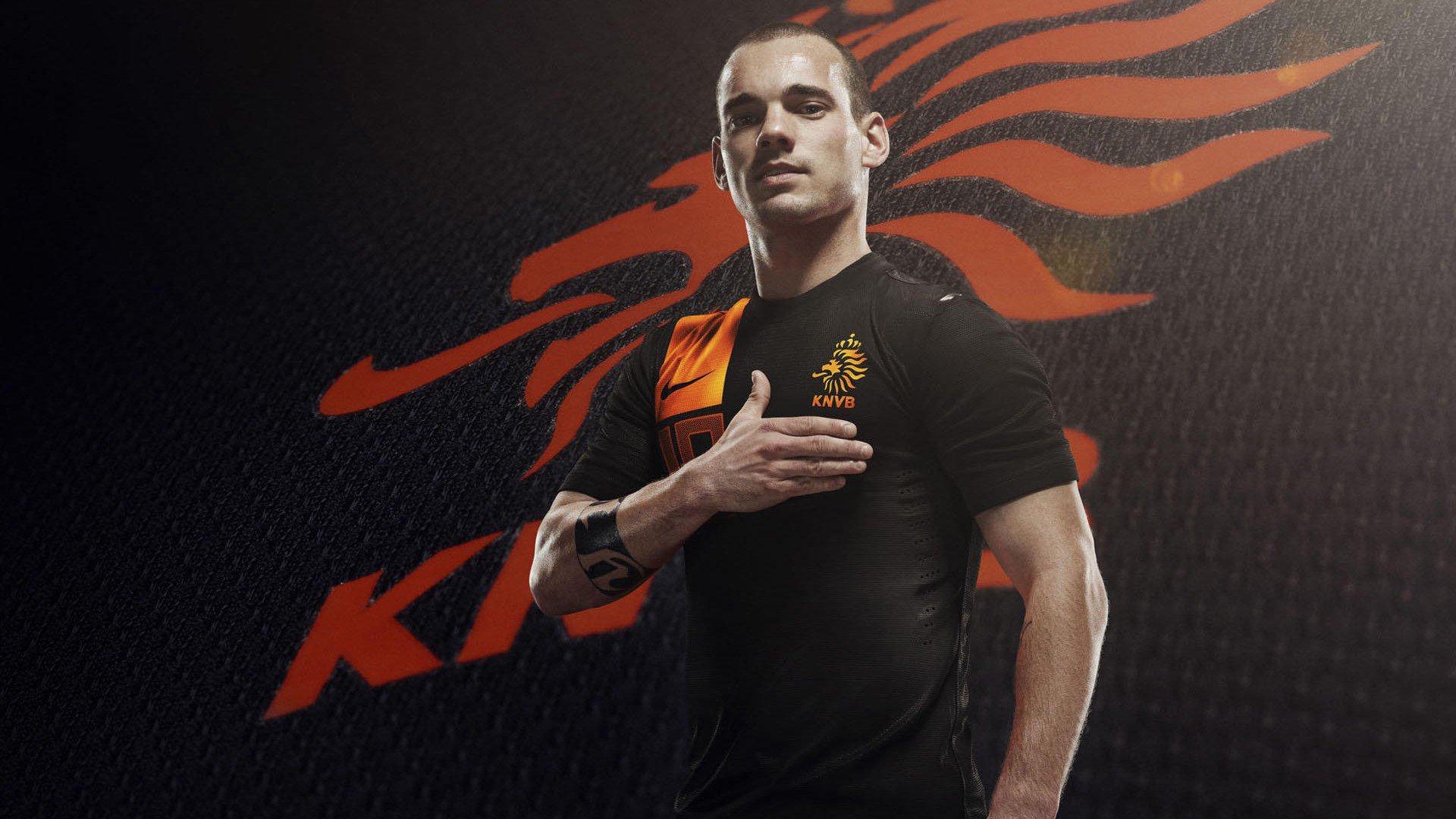 从德甲金靴到意甲迷失，霍伊伦的14场1球困境与米兰的锋线之惑